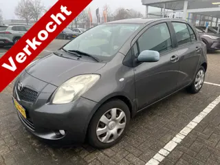 Toyota Yaris 1.3 VVTi Sol Airco/5-Drs/ (bj 2007)