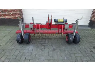 Redexim Verti Groom sv