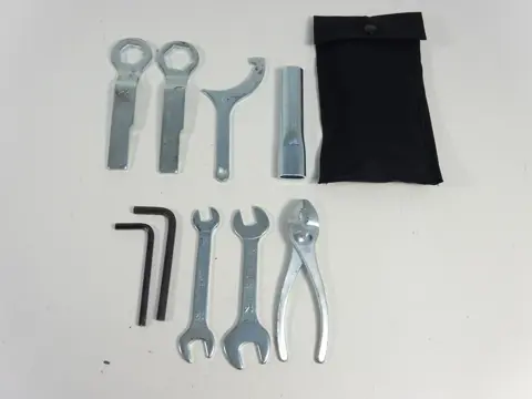 GEREEDSCHAPSET Kawasaki ER 6 2012 - 2016