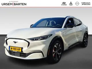 Ford Mustang Mach-E AWD 75 kWh Incl. Bots waarschuwing | Draadloze telefoonlader | Stoel en stuurver