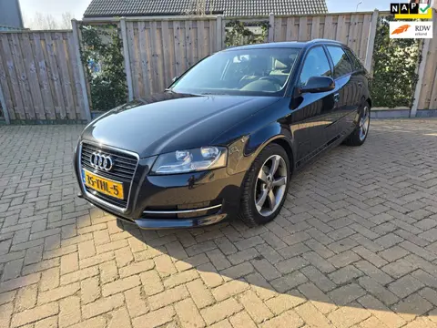 Audi A3 Sportback 1.6 TDI Attraction Advance