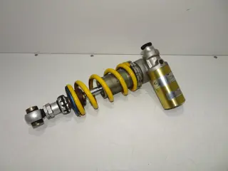 ACHTER SCHOKBREKER Aprilia RSV 1000 2001 - 2003