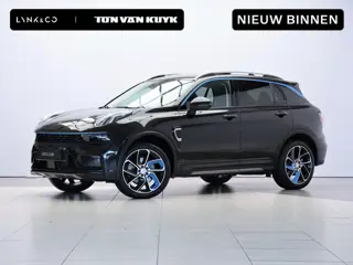 Lynk & Co 01 1.5 / Carplay / Camera / Adaptive Cruise / Panoramadak / Dodehoekdetectie / Stoelverwar
