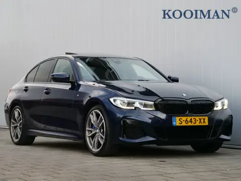 BMW 3-serie M340i xDrive High Executive 374 Pk Automaat Navigatie / Apple Carplay / Schuifdak / Stoe