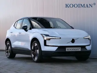 Volvo EX30 Single Motor Extended Range Ultra 69 kWh 272 Pk Automaat Navi / Pano-dak / Leer / 2 x Cam