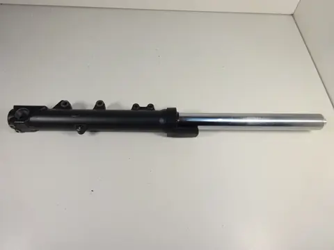 VOORPOOT RECHTS COMPLEET Triumph Sprint ST 1050 2005 - 2011