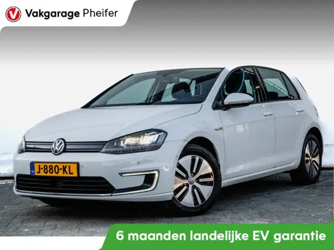Volkswagen e-Golf e-Golf SOH 81% Stoelverwarming/ LED/ Full map navigatie/ Cruise control/ PDC/ Snel