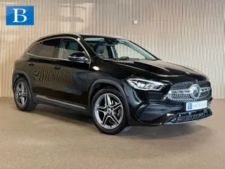 Mercedes-Benz GLA 180 AMG STYLING-PANORAMA-WIDESCREEN-SFEERVERLICHTING-COMPLEET