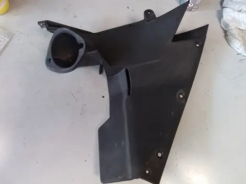 LINKER LUCHTBUIS Aprilia RST 1000 Futura 2001 - 2004