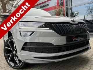 Škoda Karoq 1.5 TSI AUT. *!* SPORTLINE *!* PANODAK/ RADAR/ 19 INCH/ CAMERA/ CANTON *!*