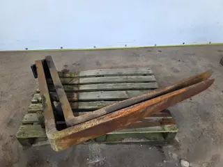 Onbekend 4200 x 600 - 4000KG PM2864