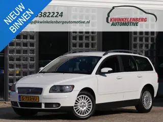 Volvo V50 2.5 T5 AWD SUMMUM/ TREKHAAK/ LEER/ HP AUDIO/ ALL-SEASON BANDEN