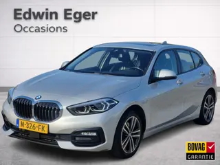 BMW 1-serie 118i Business Edition | Sportline | Panoramadak | M sport stuur | Sportstoelen