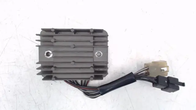 SPANNINGSREGELAAR Suzuki DL 1000 V STROM 2005 - 2009