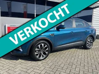 Renault Arkana 1.6 E-Tech Hybrid 145 Zen / camera