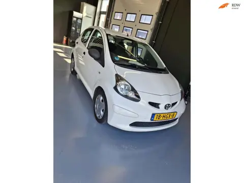 Toyota Aygo 1.0 Nieuw APK MET ONDERHOUD