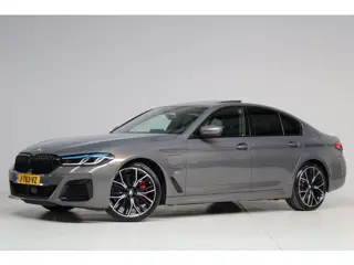 BMW 5-serie 530e High Executive M-sport | schuifkanteldak | head-up | adap. cruise | laser led | har