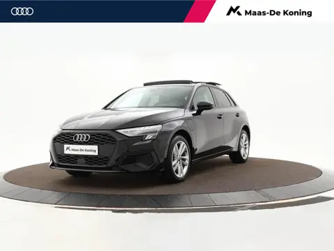 Audi A3 Sportback 40 TFSIe 204pk S-tronic Advanced Edition · Panoramadak · Camera · B&O Audio · Appl