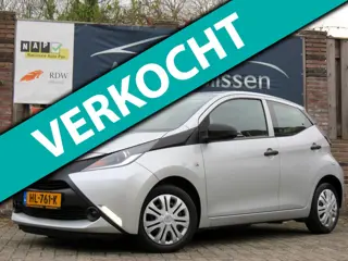 Toyota Aygo 1.0 VVT-i x-now ! VERKOCHT !