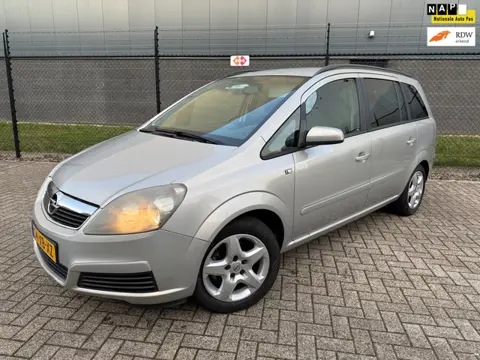 Opel Zafira 1.8 Enjoy |7-persoons| |Airco| |Trekhaak| |Cruise control|