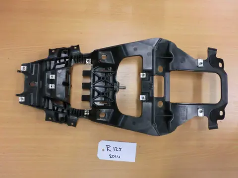 ACHTER SPATBORD Yamaha YZF R 125 2008 - 2014