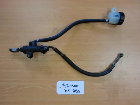 REMPOMP ACHTER Yamaha FJR 1300 2003 - 2005