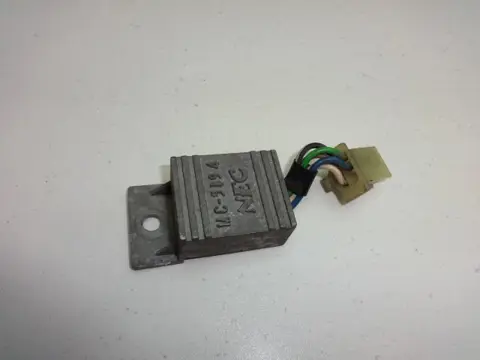 CDI UNIT Honda GL 650 1983 - 1984