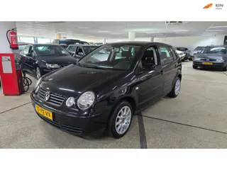 Volkswagen Polo 1.4-16V Athene 110.000 dkm!! Nap!! Nieuwe apk! Airco! En Cruise controle.
