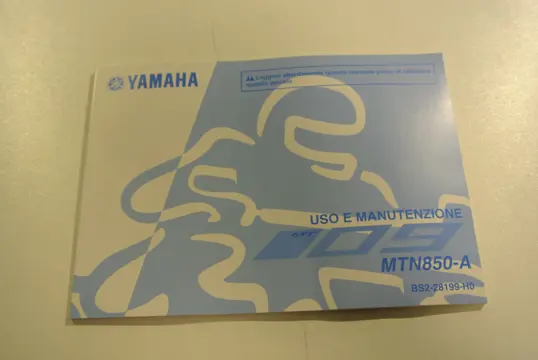 INSTRUCTIEBOEKJE Yamaha MT 09 2018 - 2020