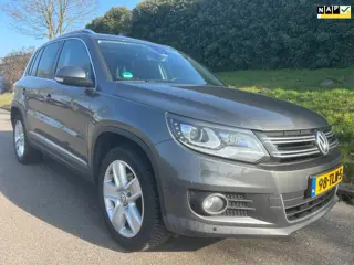 Volkswagen Tiguan 2.0 TDI Sport&Style 4Motion - Pano - Navi - Automaat - Leder - Xenon