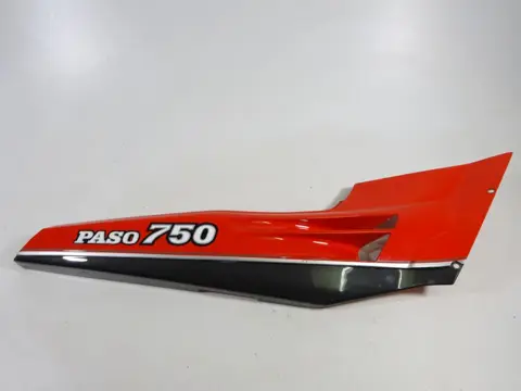 RECHTER ACHTERKANT Ducati Paso 1985 - 1988