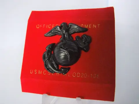 Embleem,Badge,Pet,Kepie,USMC,Subdued,Zwart,Black