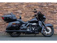 Harley-Davidson FLHTK Ultra Limited blacked-out (bj 2020)