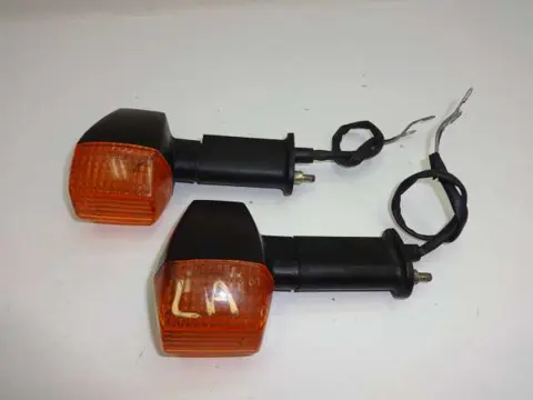 KNIPPERLICHT LINKS ACHTER Kawasaki GPX 600 1988 - 1994