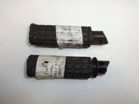 DUO VOETSTEUN SET Honda CBR 1000 F 1989 - 1992