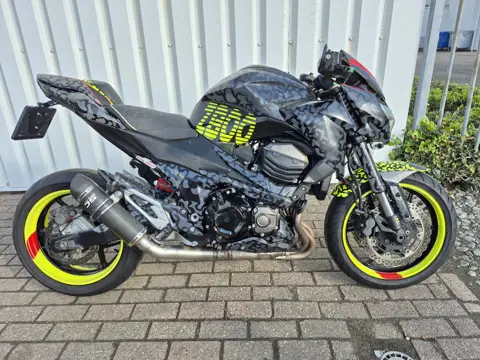 Kawasaki Z800 performance uit 2015, stoere naked bike