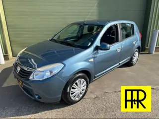 DACIA SANDERO 1.6 LaurÃ©ate Airco