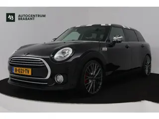 Mini Mini Clubman 1.5 Cooper Chili Serious Business (STOELVERWARMING, SFEERVERLICHTING, NAVIGATIE, C