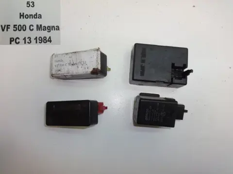 RELAIS Honda VF 500 1984 - 1985