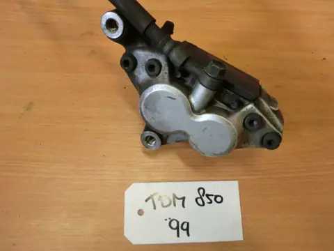 REMKLAUW LINKS VOOR Yamaha TDM 1996 - 2000
