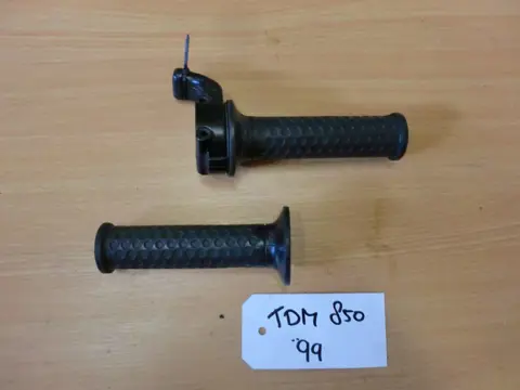 GASHANDLE Yamaha TDM 1996 - 2000