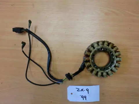 DYNAMO Kawasaki ZX 9 R 1998 - 1999