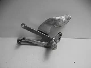 Main step holder left Yamaha YZF R1 1998 - 1999 / 2000 - 2001