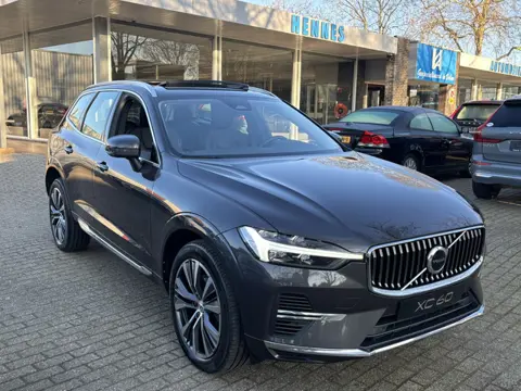 Volvo XC60 T6 Recharge AWD Inscription Keyless Pano Pilot Assist Harman Kardon