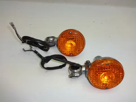 KNIPPERLICHT LINKS VOOR Kawasaki CSR 305 LTD 1981 - 1989