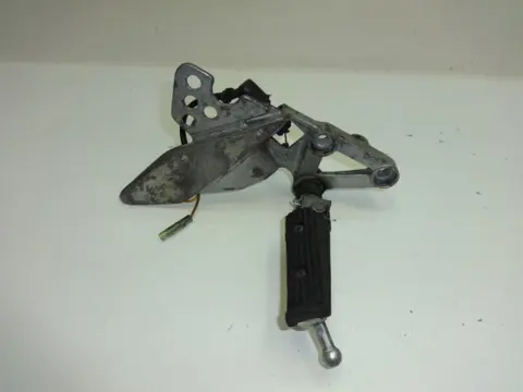 RECHTER SCHETSPLAAT Yamaha FZR 1000 1987 - 1988