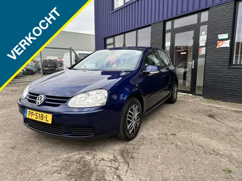 Volkswagen Golf 1.6 Trendline (bj 2007)
