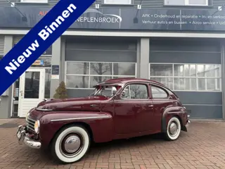 Volvo PV 444 DS Bj 1953 Unieke B14 Split Window Original met ronde ramen km 64.000