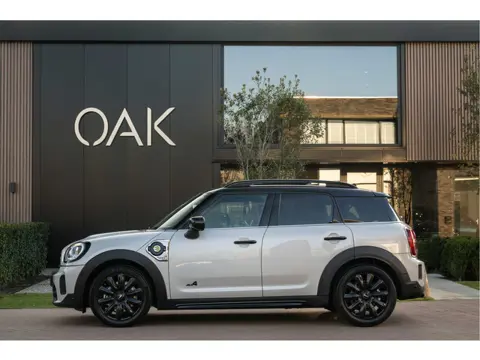 MINI Countryman 1.5 Cooper SE Hybrid ALL4 | Navi | Panorama | Leder Chester | Memory | Camera | 18"L