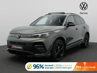 Volkswagen Tiguan 1.5 eHybrid R-Line Edition 272PK DSG Pano-Schuifdak, Black Style, Trekhaak, 20" LM